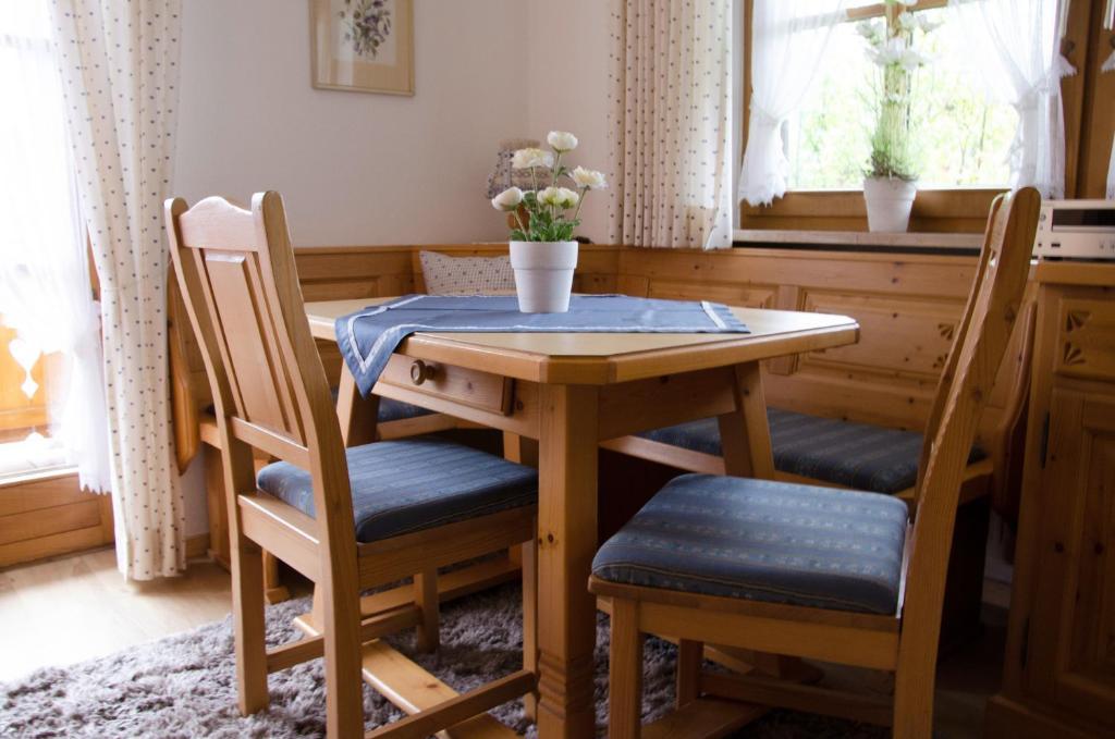 Ferienwohnungen Haid Schoenau am Koenigsee Room photo