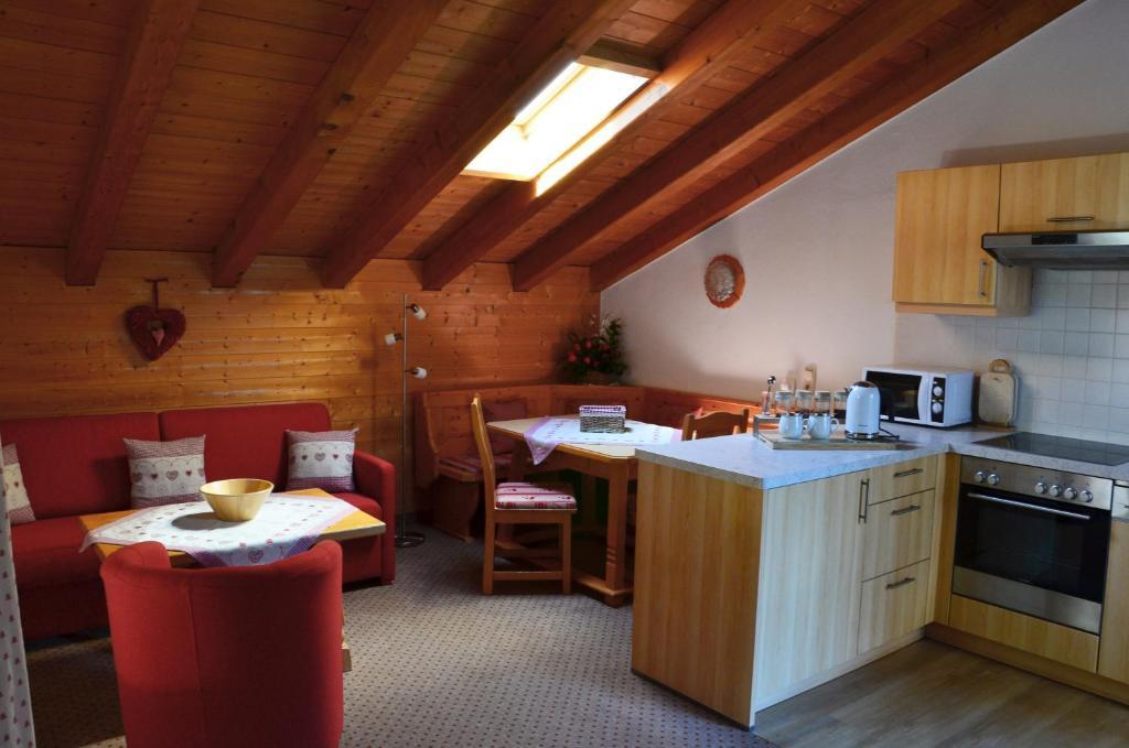 Ferienwohnungen Haid Schoenau am Koenigsee Room photo